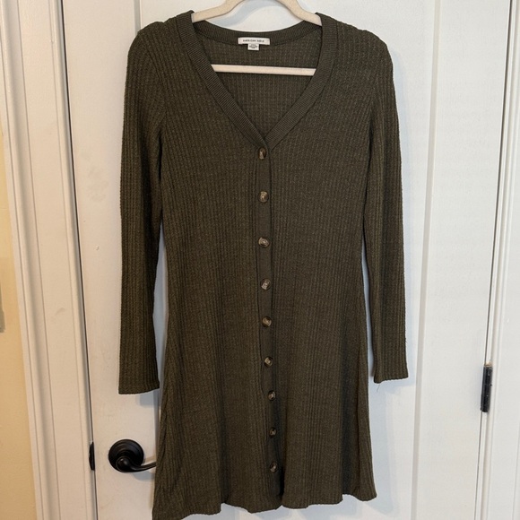 American Eagle Dresses & Skirts - American Eagle Outfitters Ribbed Button-Down Dress in Olive Green